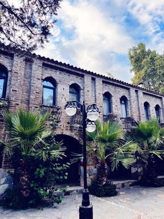 Antik Manastır Butik Otel