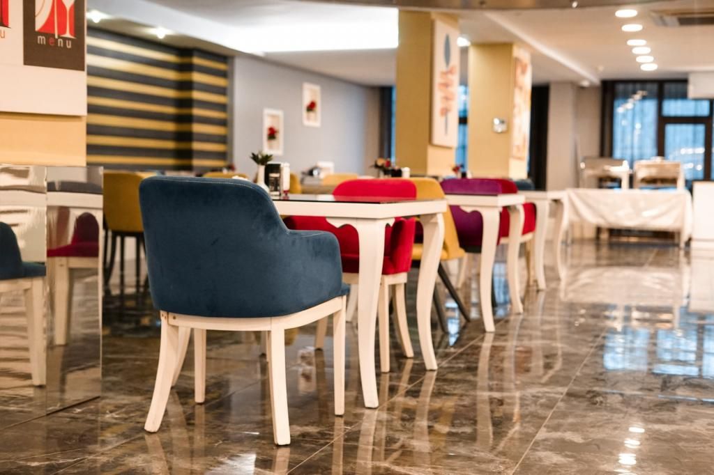 Markasi Otel — 9