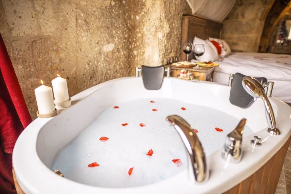 Kayata Cave Suites — 3