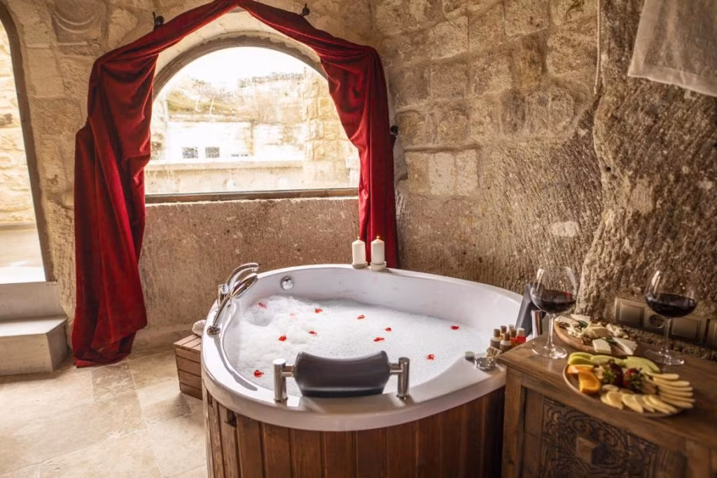 Kayata Cave Suites — 2