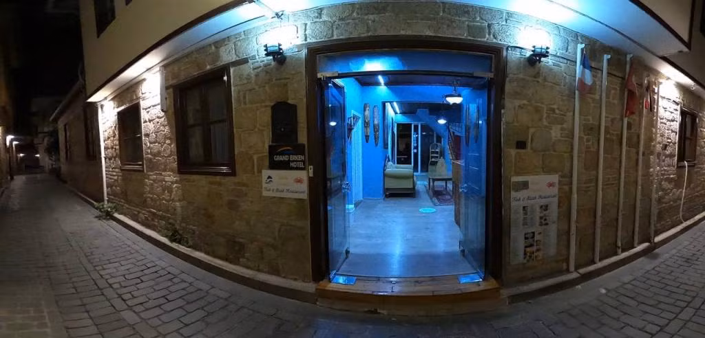 Grand Erken Hotel — 2