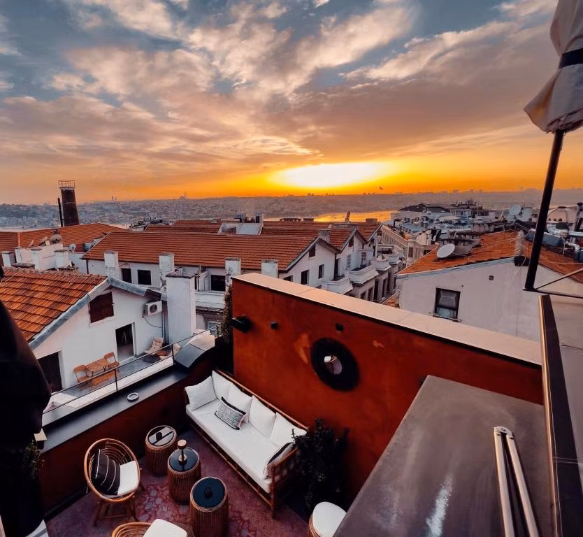 RUZ Hotels  — 5