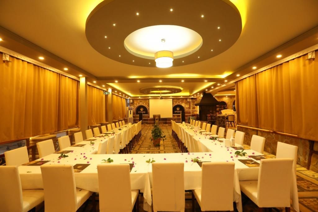 Ünlüselek Hotel — 8
