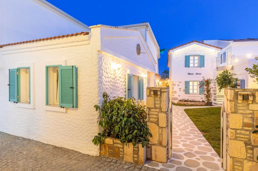 Monza House Butik Otel 