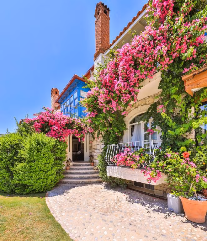 Cumbalı Konak Alaçatı (+12) — 5