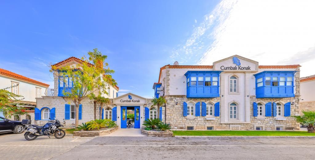 Cumbalı Konak Alaçatı (+12) — 2