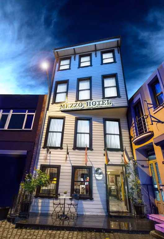 Mezzo Hotel Kadıköy