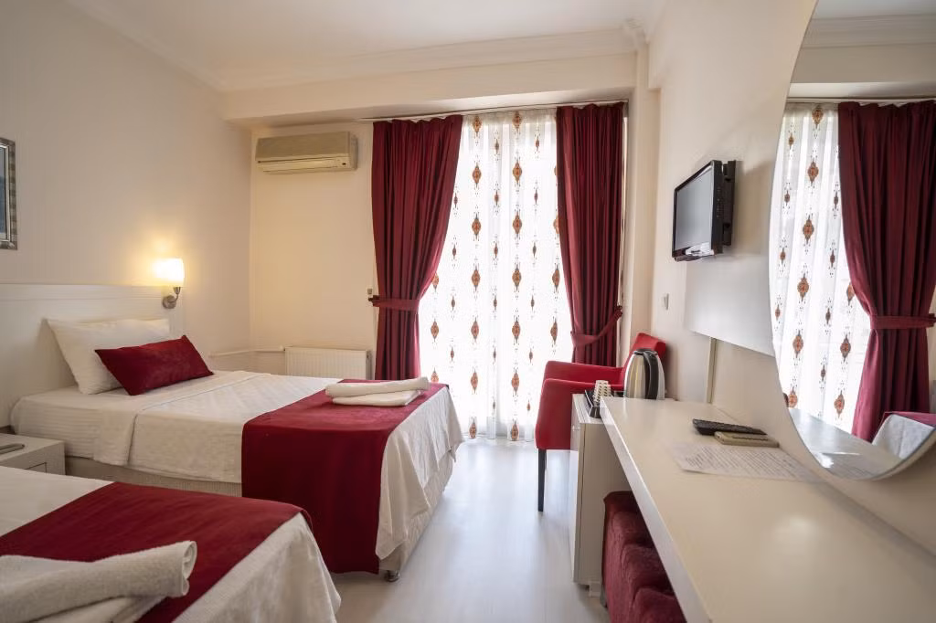 Ayapam Hotel — 7