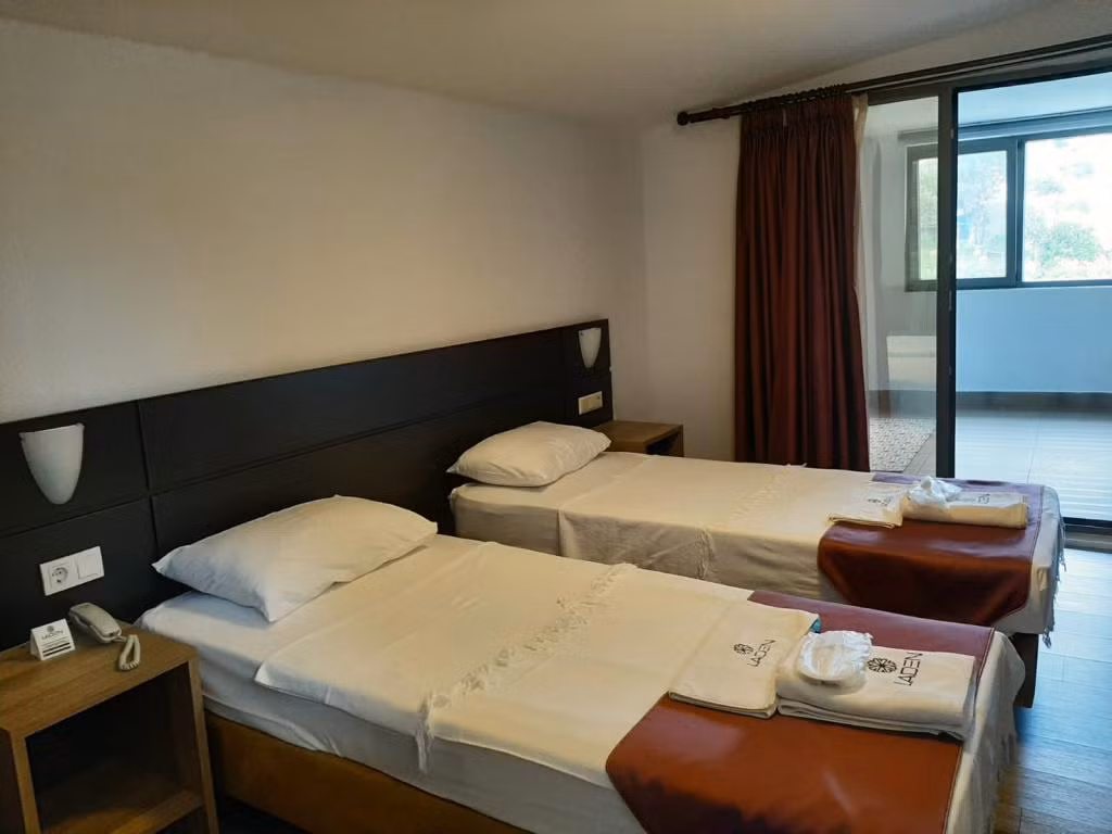 Laden Hotel Bodrum — 9