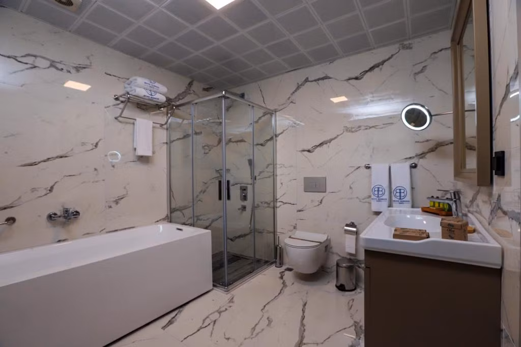 Brand Business Hotel — 9