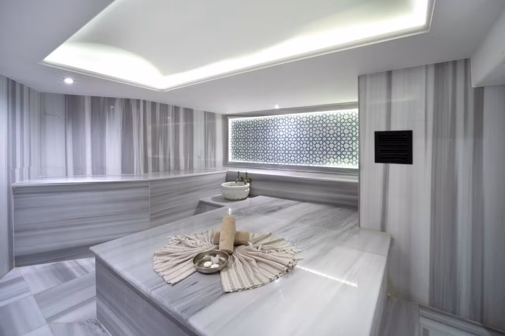 Orka Royal Hotel  — 7