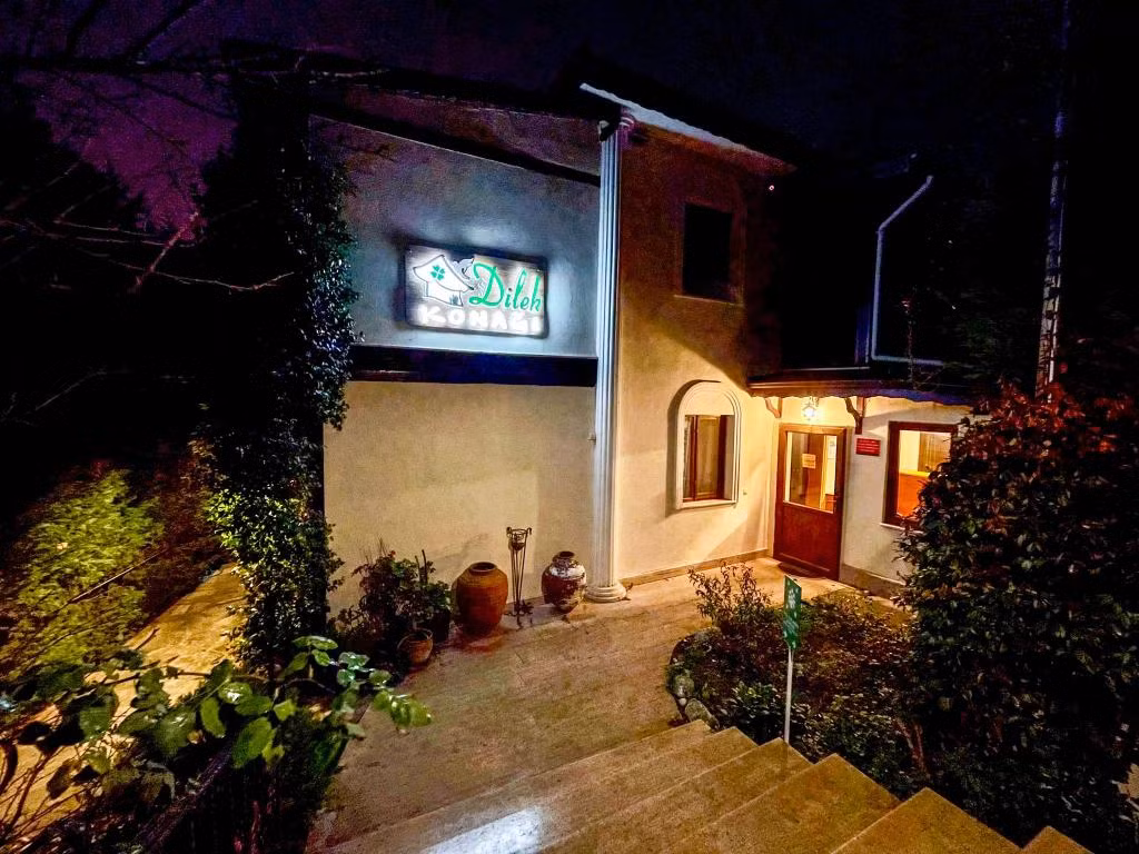 Sapanca Dilek Konağı Otel — 2