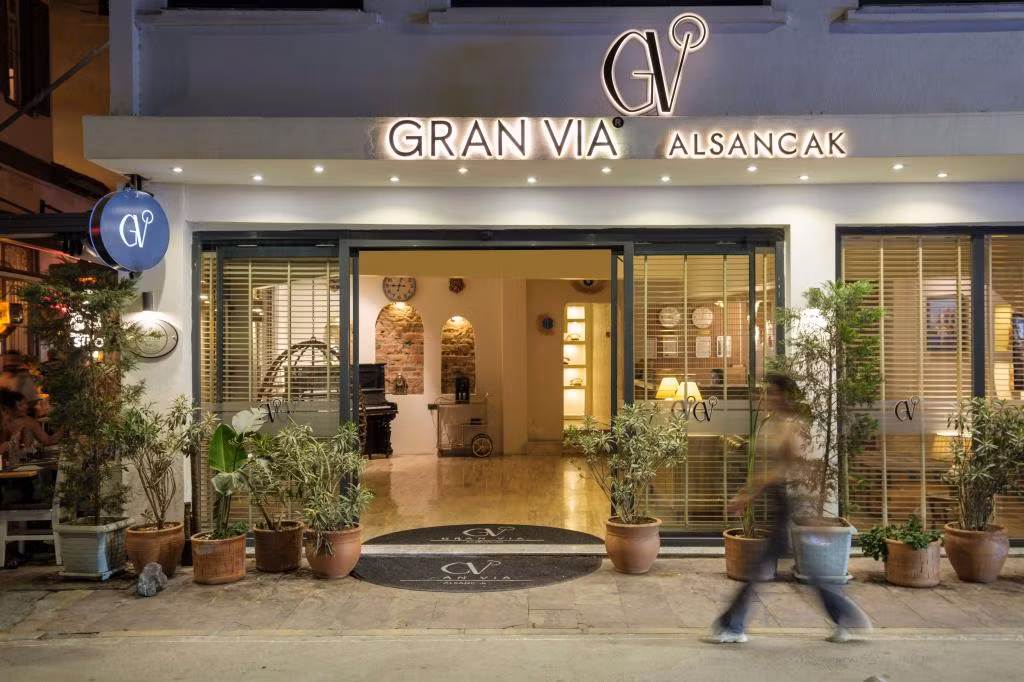 Gran Via Alsancak — 8