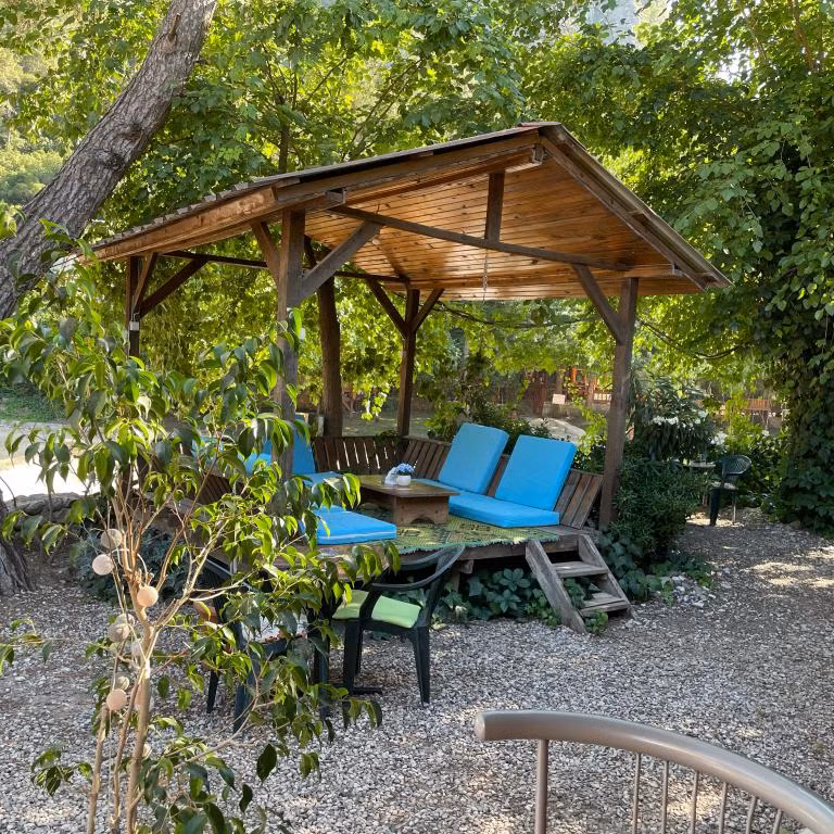 Saban Pansion Treehouses — 2