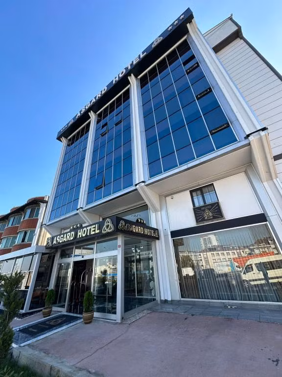 Asgard Hotel — 3