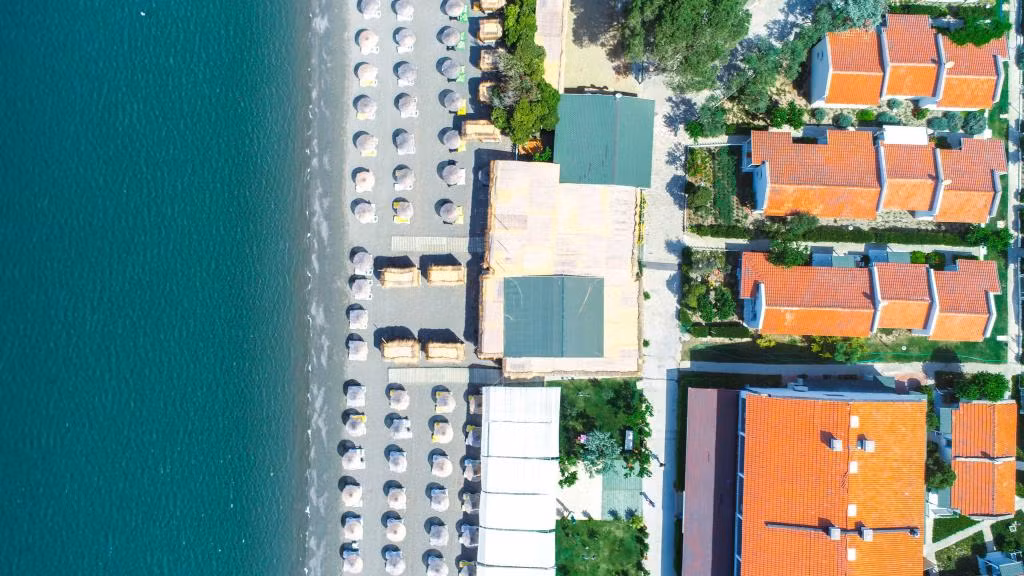 Teos Ormancı Tatil Köyü — 2