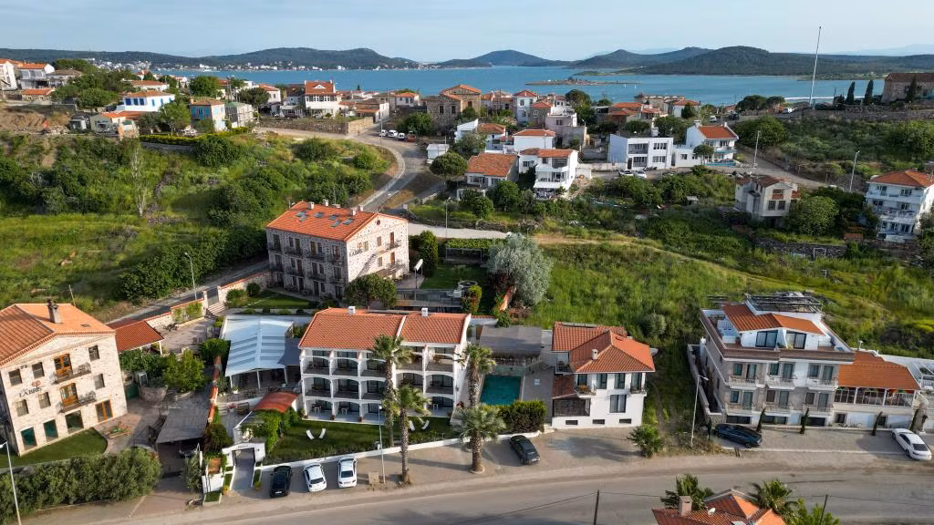 Cunda House Küçük Otel — 2