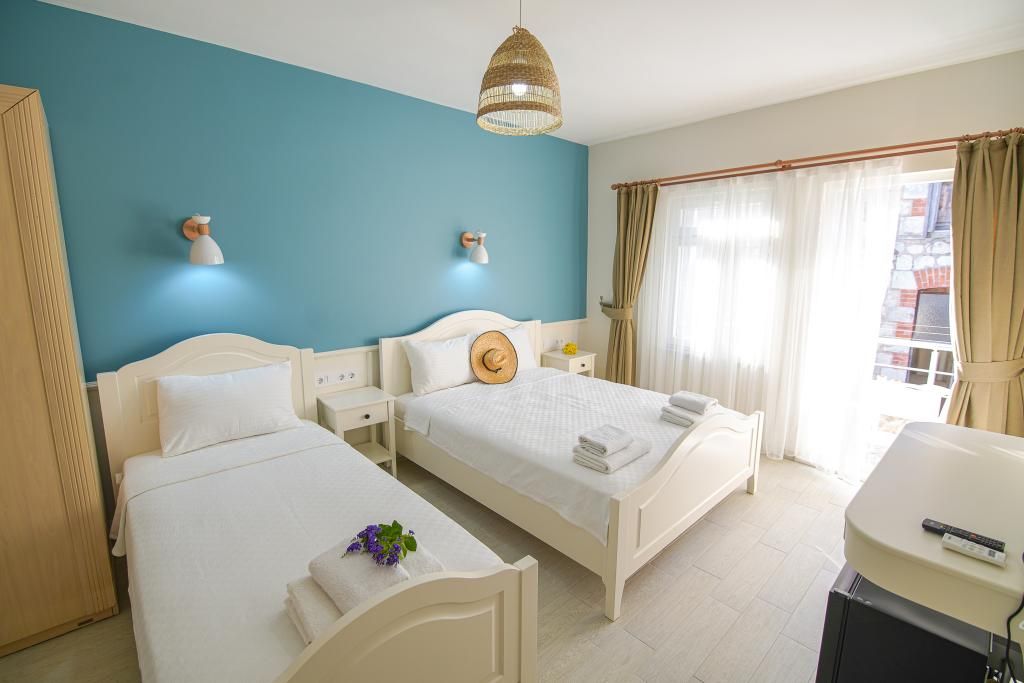 Lutro Otel Bozcaada — 8