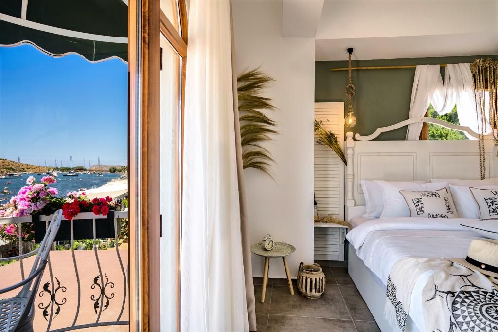 Liman Hotel Gümüşlük — 8