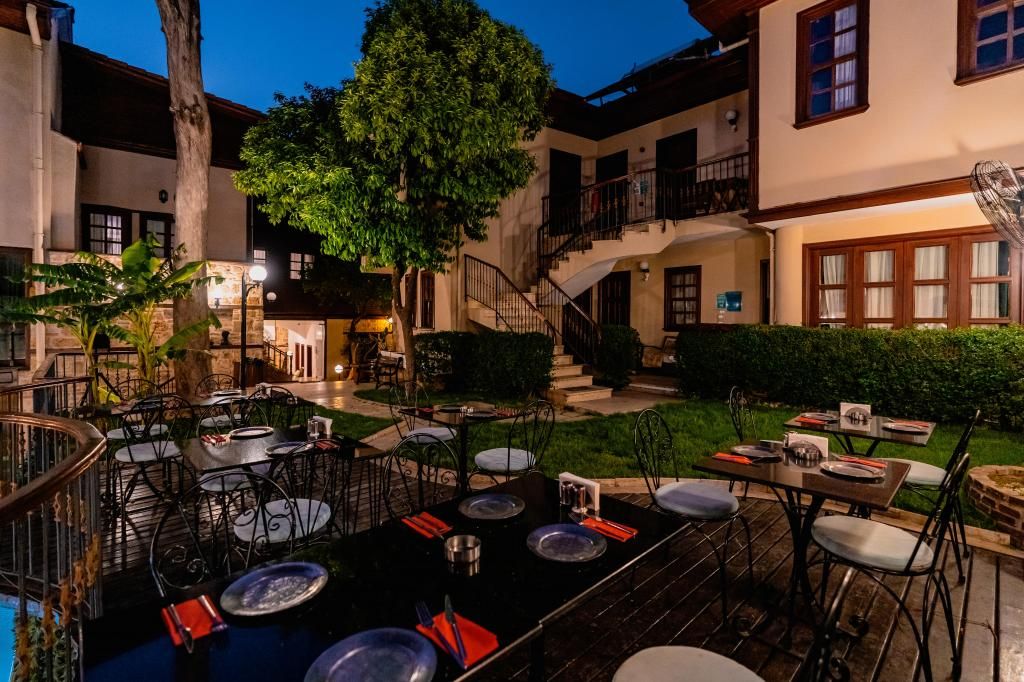 Hotel Mediterra Art — 5