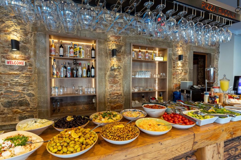Akkan Hotel Bodrum — 8