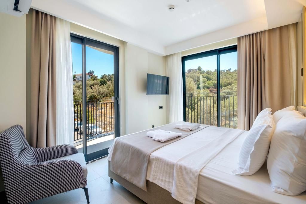 Seatown Hotel — 8