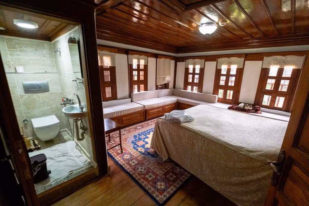 Çamlıca Konak Çarşıevi — 7