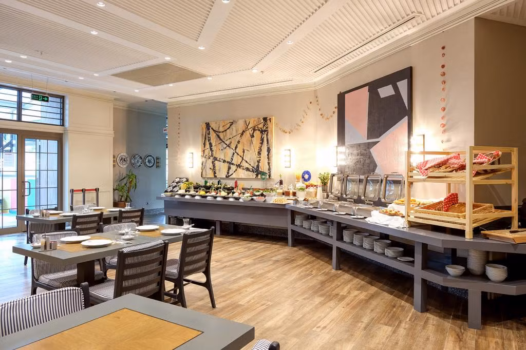 Radisson Individuals Nova Vista Deluxe Hotel and Suites — 3