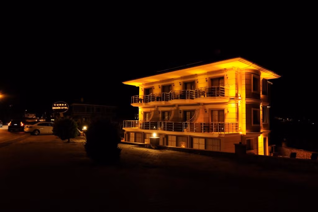 Cunda Demir Otel — 5