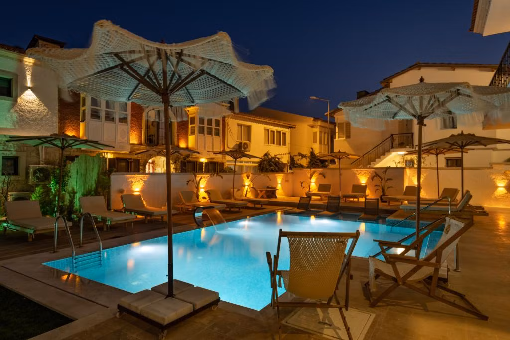 Armel Alaçatı (+12 Adult Only) — 3