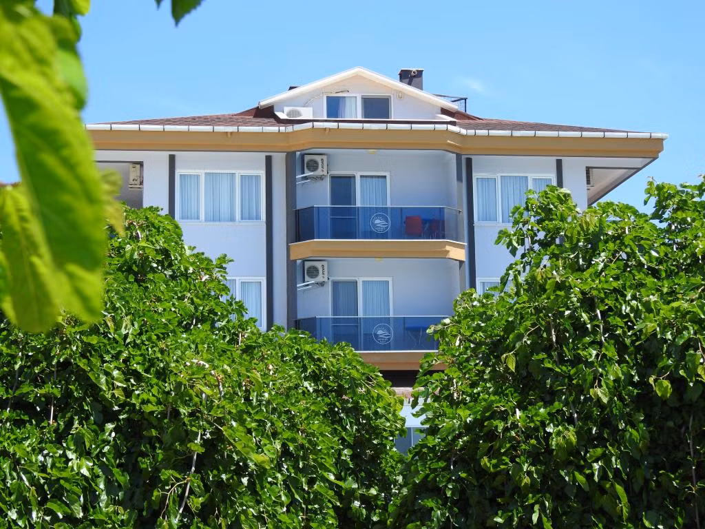 Senam Hotel — 3