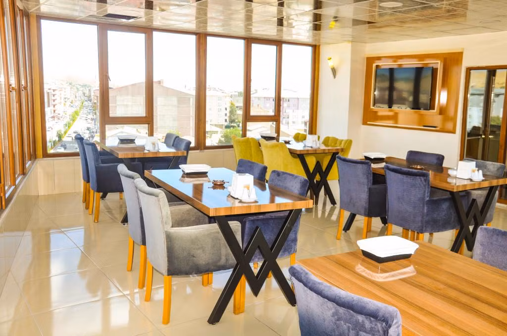 Dilman Gold Otel — 5