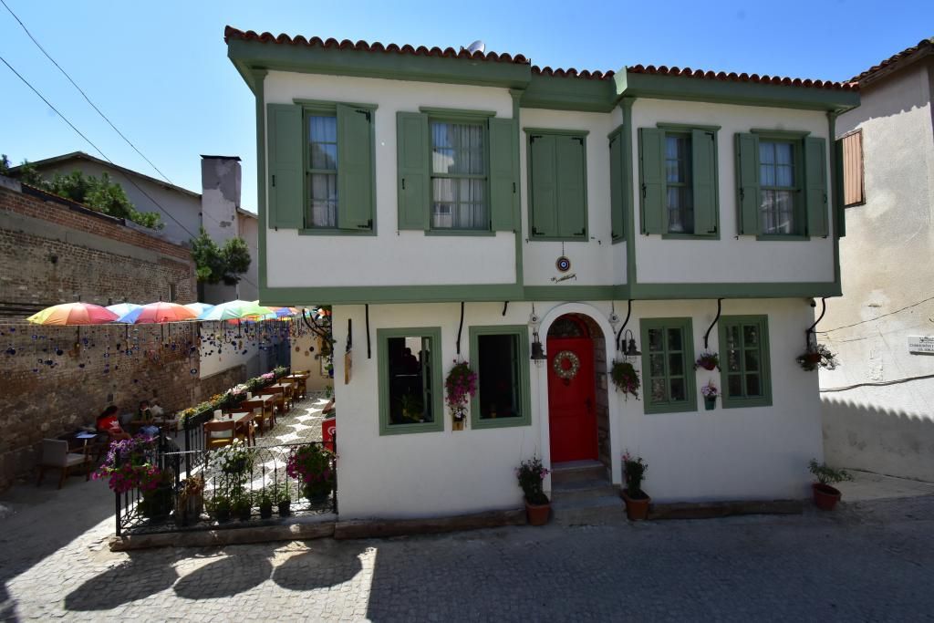 Flora Ayvalık Otel +13 Adult Only — 2