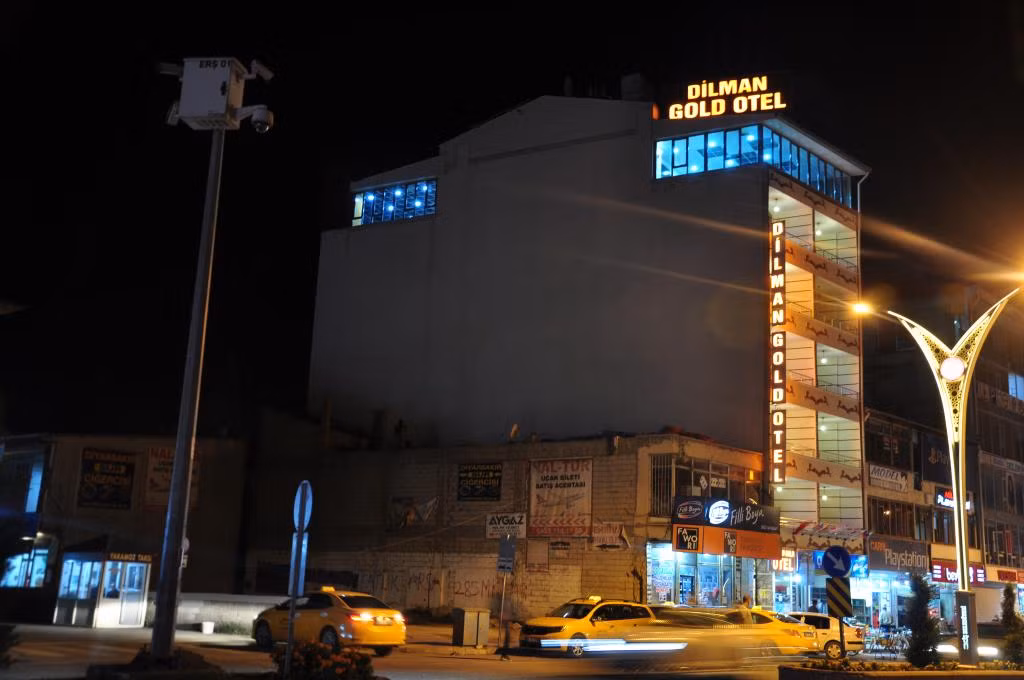Dilman Gold Otel — 4