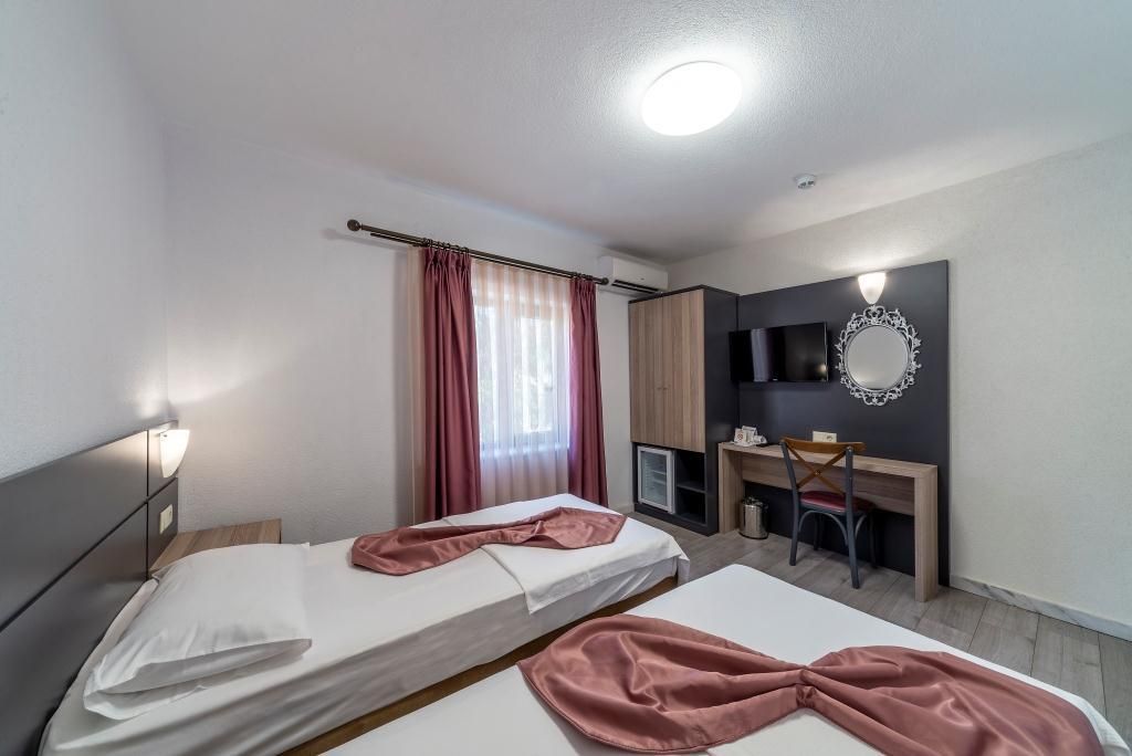 Laden Hotel Bodrum — 8