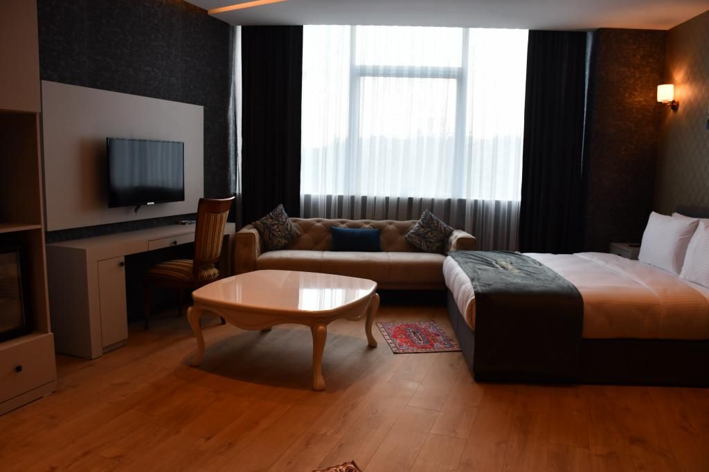 Hmz Luxury Hotel — 8