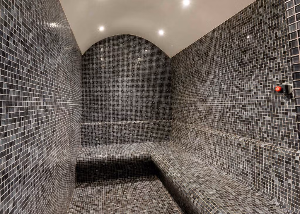 The Craton Hotel — 9