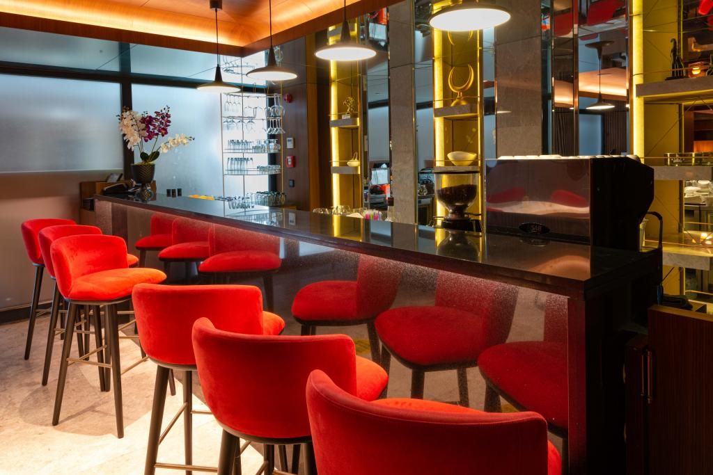 The Craton Hotel — 5