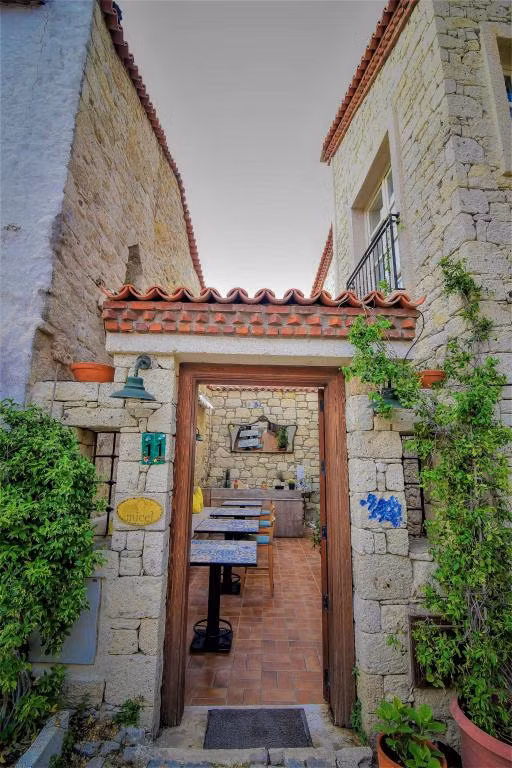 Micel Alaçatı Butik Otel — 6