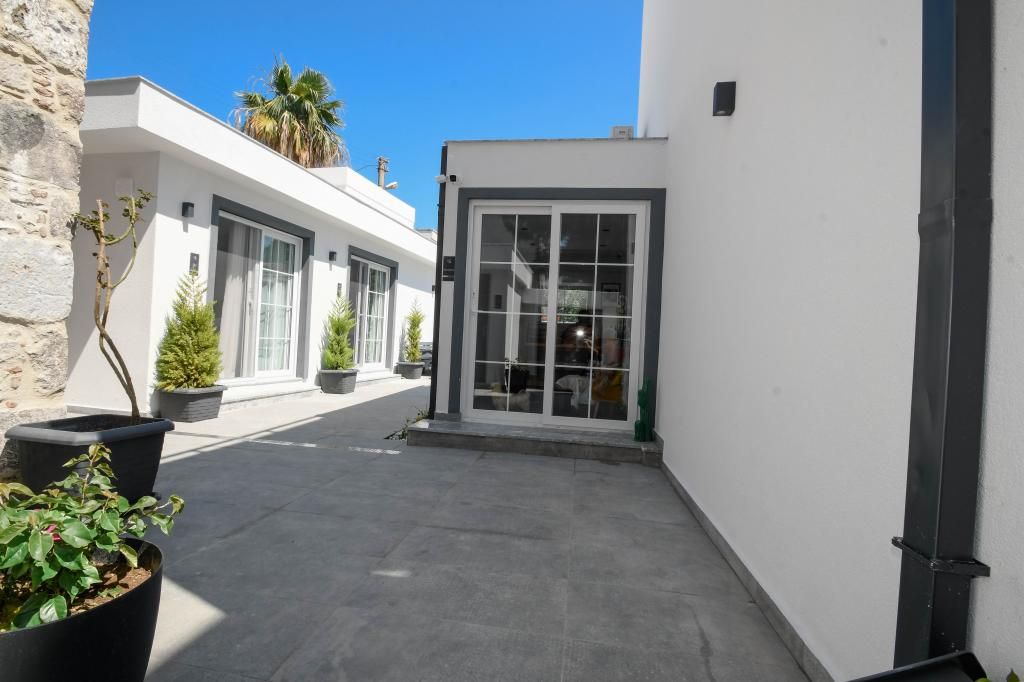 Swan Boutique Hotel — 6