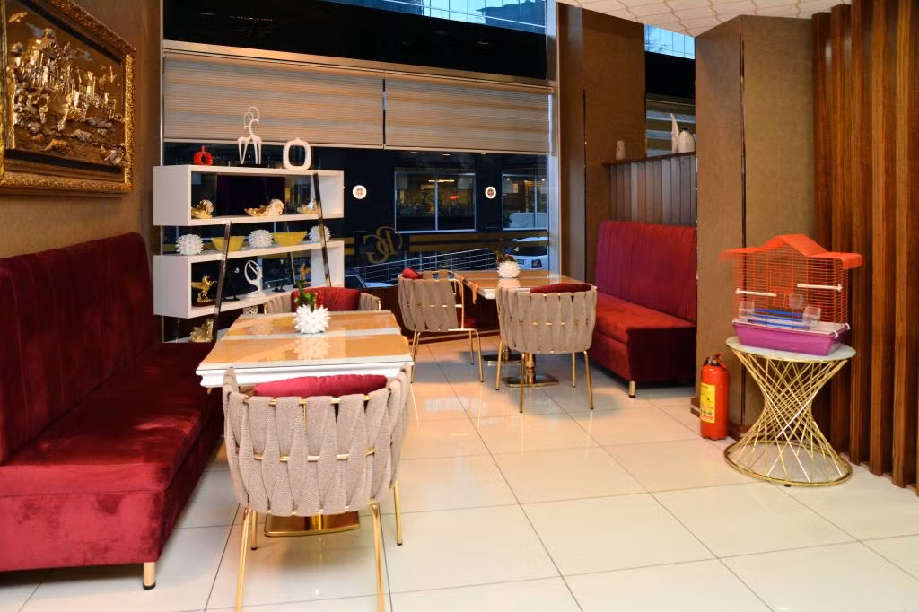 Business Grand Hotel — 3
