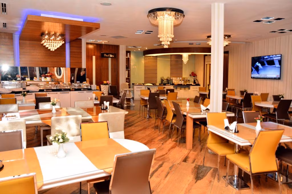 Business Grand Hotel — 4