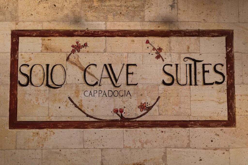 Solo Cave Suites — 9