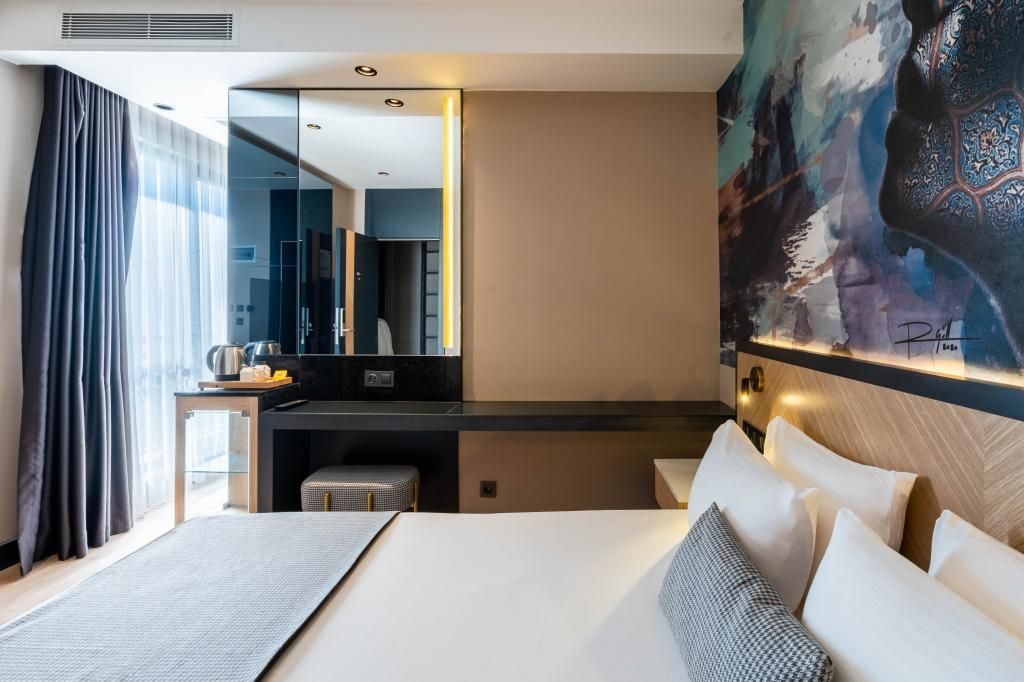 Ni Hotel Lara — 7