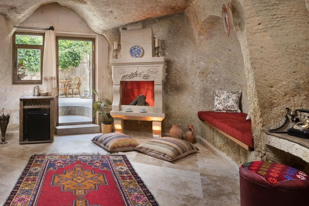 Kayata Cave Suites — 8