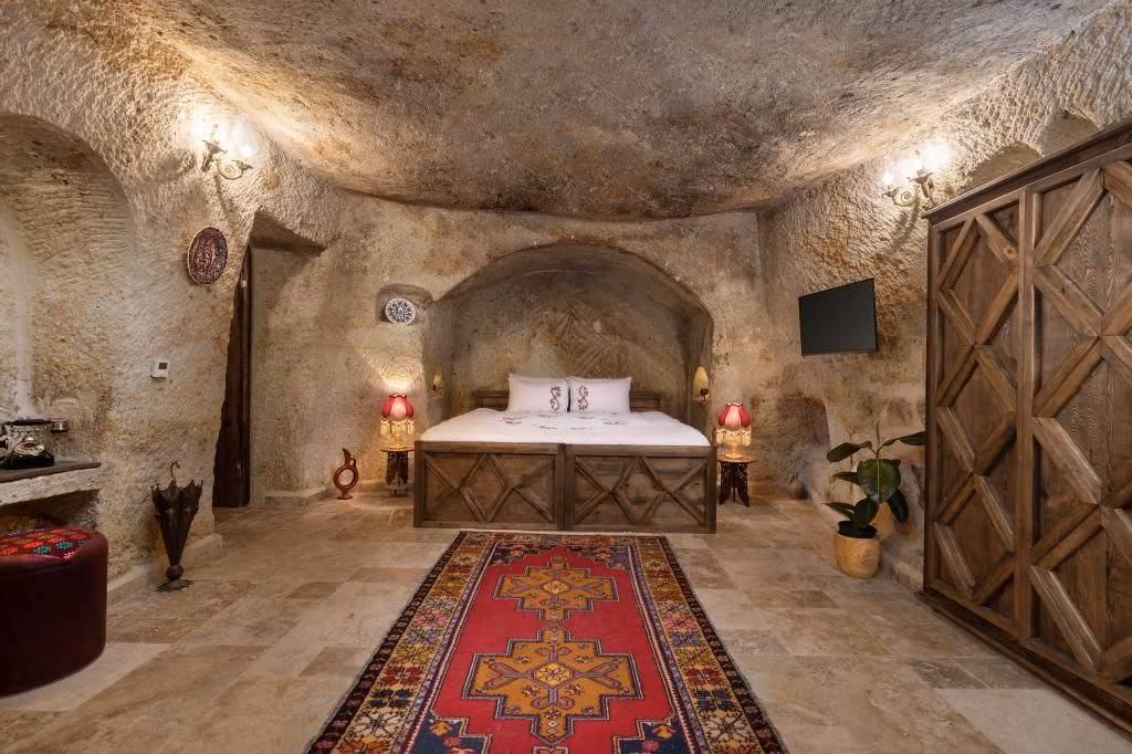 Kayata Cave Suites — 5