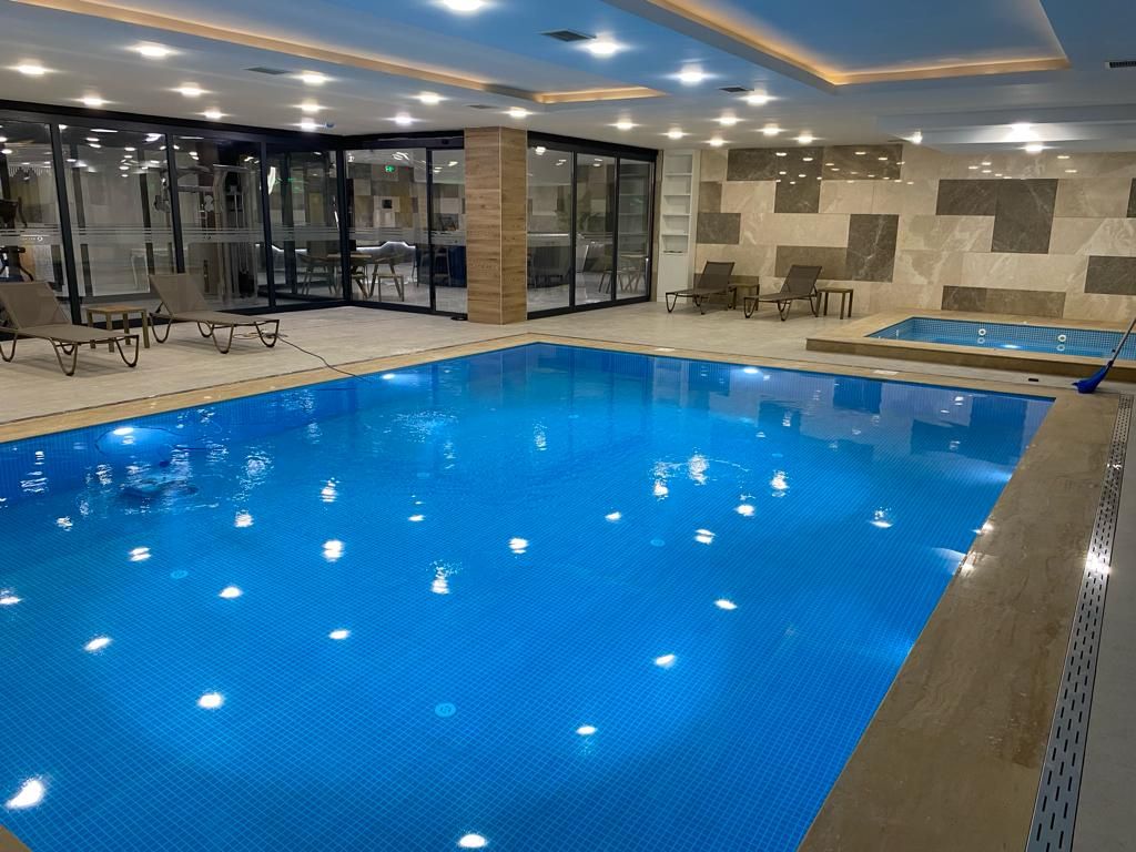 S Class Hotel Convention Center — 7
