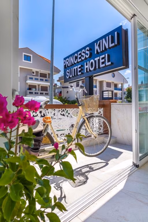 Princess Kinli Suites Hotel  — 5
