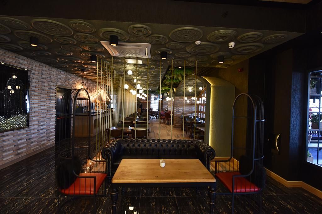 Bayberd Hotel — 8