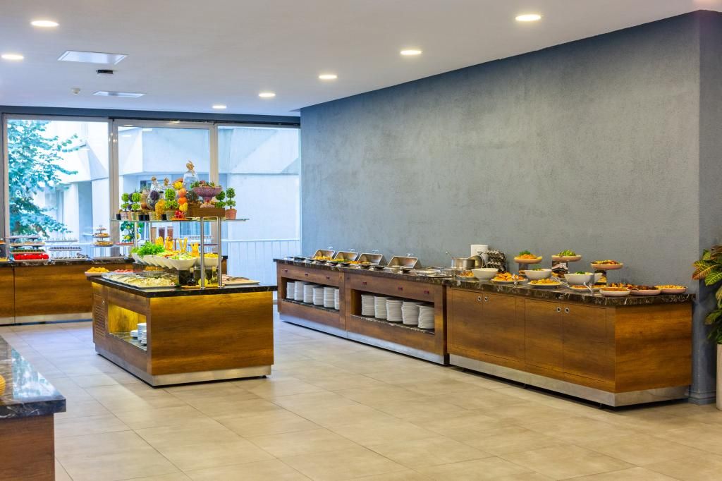 Alan Suites — 2